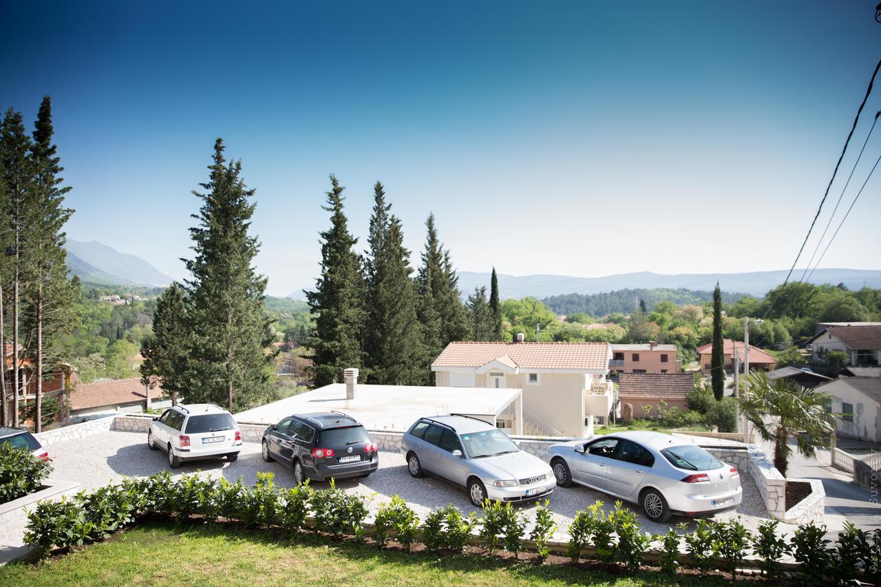 Apartments Sunny Hill Tivat Exteriör bild